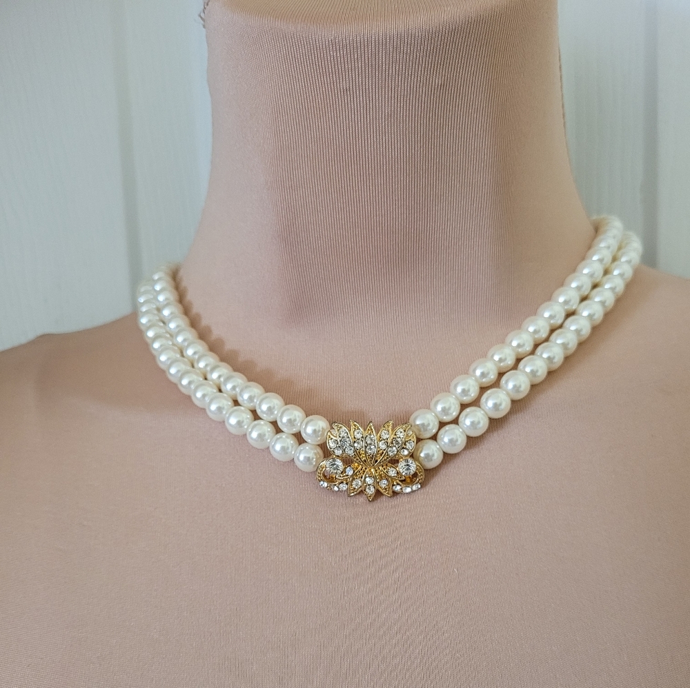 2 pc pearl choker/ring